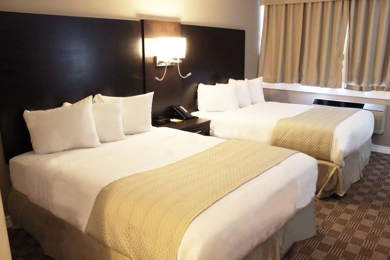 Days Inn & Suites By Wyndham North Bay Downtown Buitenkant foto